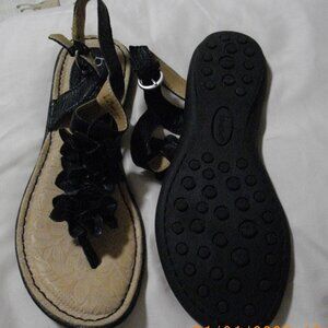 Women's/juniors black sandals, Born Concept brand, padded sole, size 7